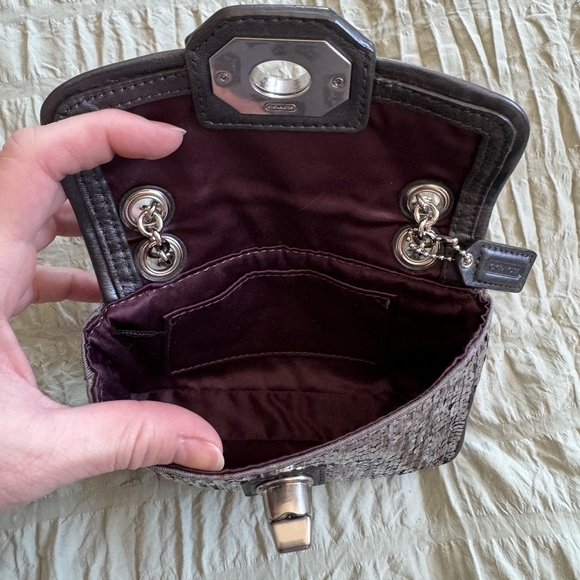COACH SMALL SEQUIN TURNLOCK CROSSBODY - Picture 6 of 13